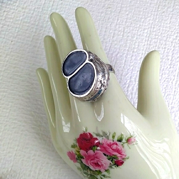 RARE HATTIE CARNEGIE Abstract Blue Inlay Adj. Ring - Picture 3 of 16